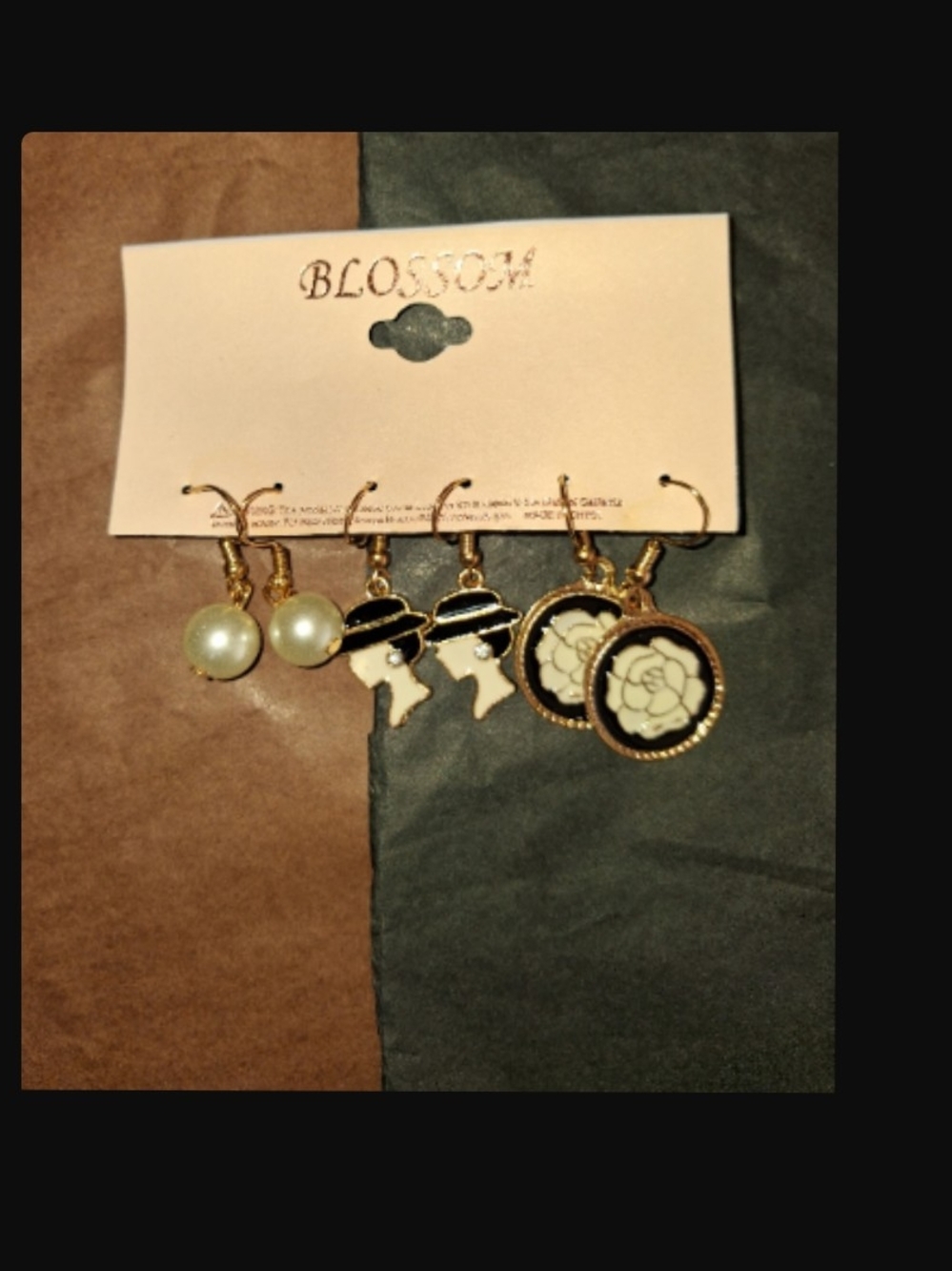 Blossom Gold, Black & Pearl Charm Earring Set